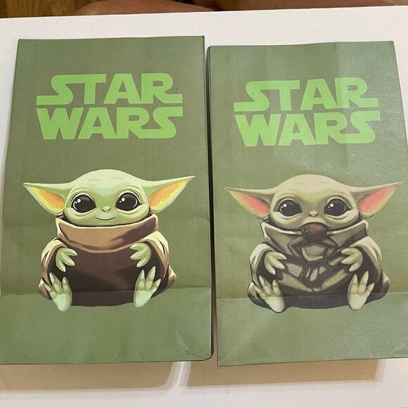 Star Wars 24 Party Bags & 100 Stickers NWT - Picture 7 of 10